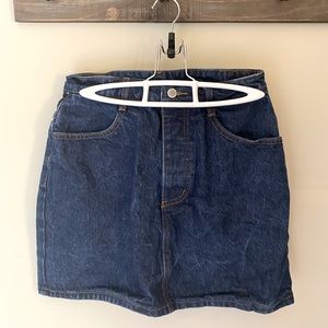 🤩BRANDY MELVILLE J GALT DENIM SKIRT🤩